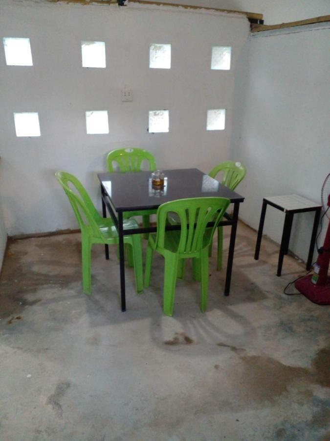 The Plantation Hostel Kampot Buitenkant foto