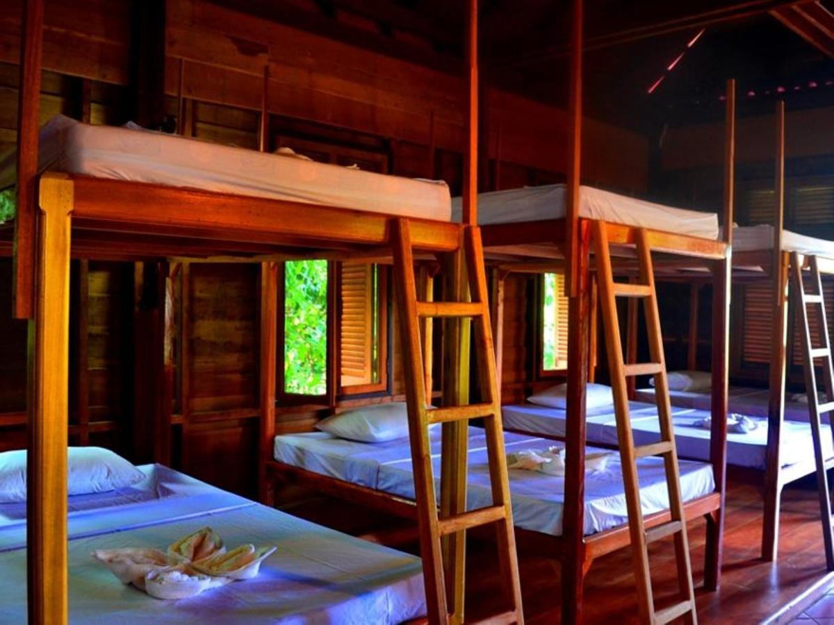 The Plantation Hostel Kampot Buitenkant foto