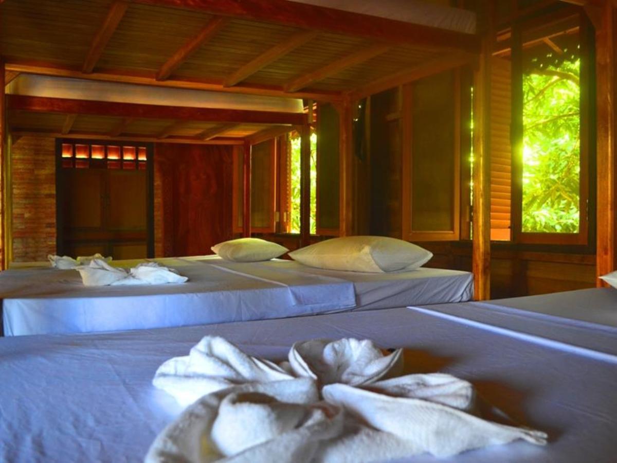 The Plantation Hostel Kampot Buitenkant foto